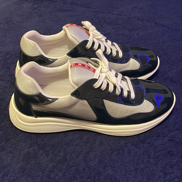 No box. Moms threw it out without knowing. Perfect condition. Only used once. - Picture 4 of 4